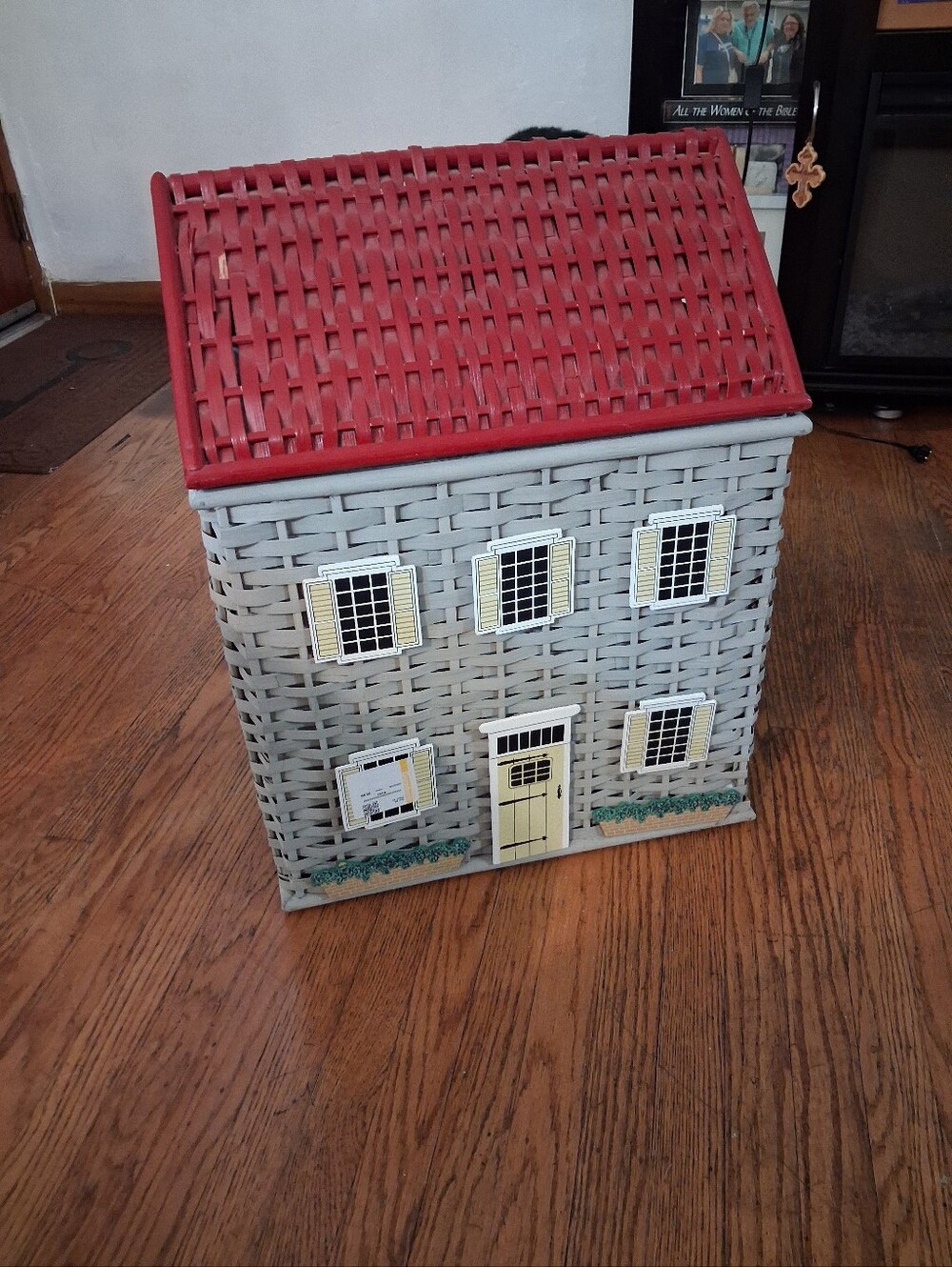 Woven Dollhouse Storage Box with Red Roof